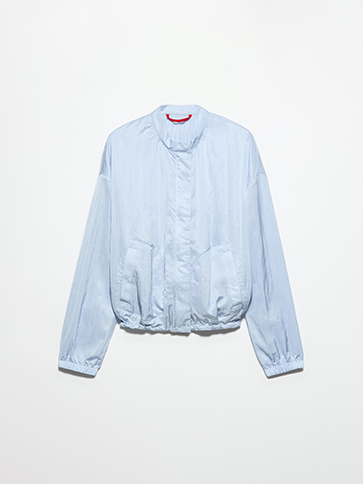 Trench Maxandco Bannerbox Desktop 6 MAX&Co.